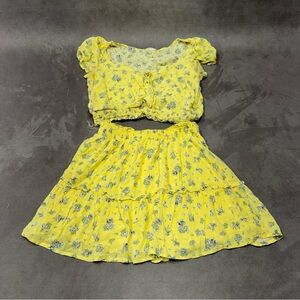 Ultra flirt Yellow Floral Two-Piece Crop Top and Skirt Set women’s size L spring